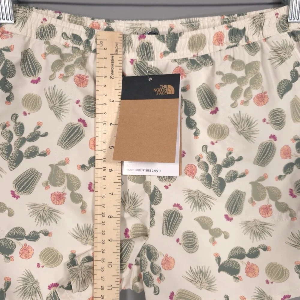 NWT‎ THE NORTH FACE Shorts LARGE 14/16 Youth Girls Water Ripple Cactus Print